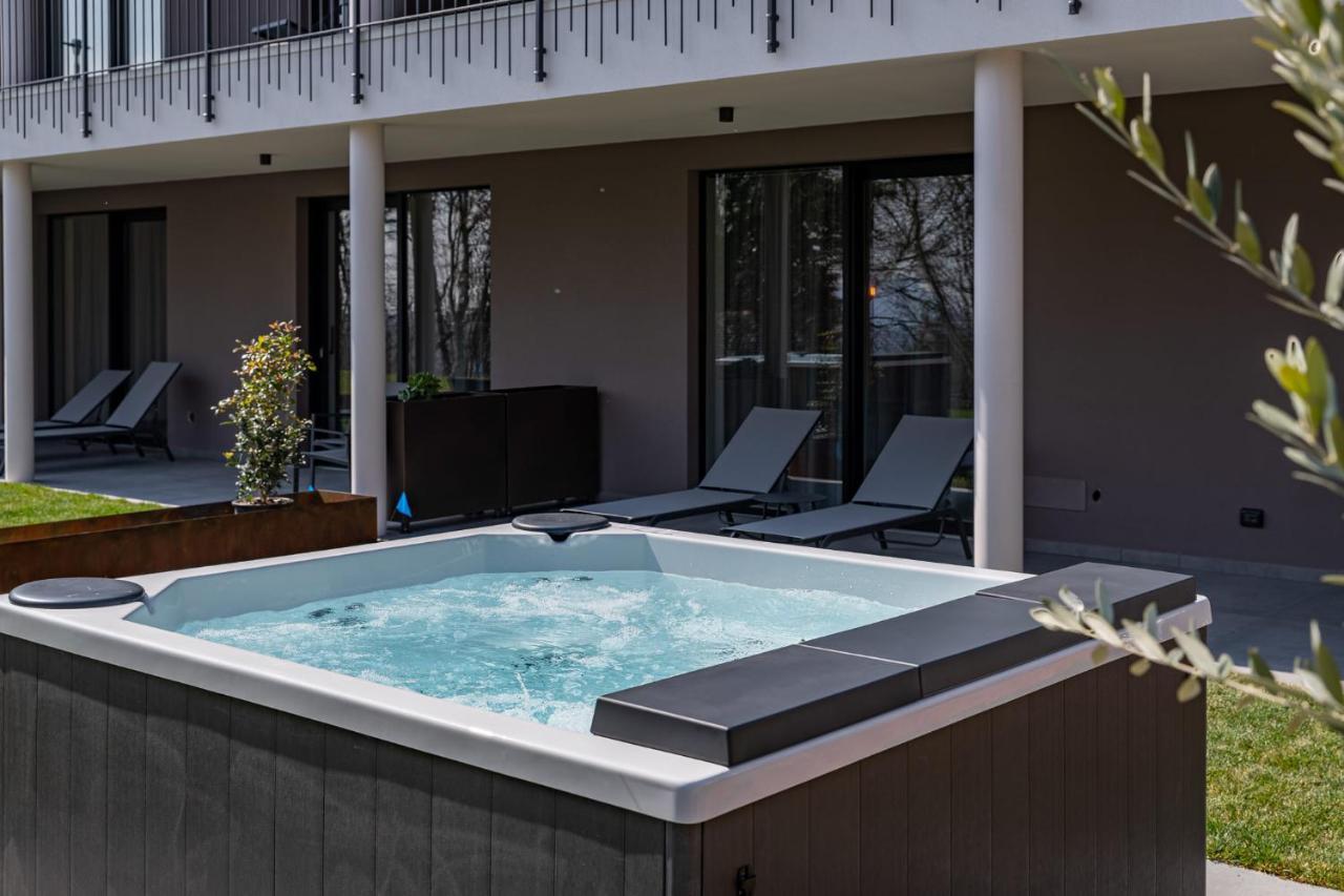 Apartment Shiloh Private Luxury Costermano