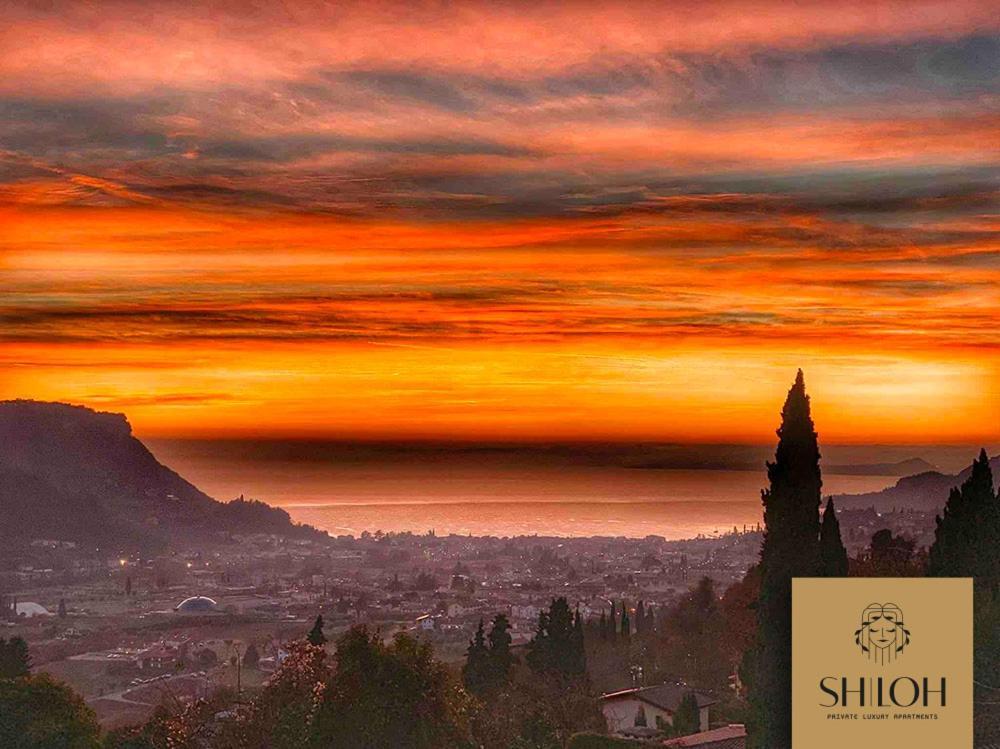 Shiloh Private Luxury Apartment Costermano